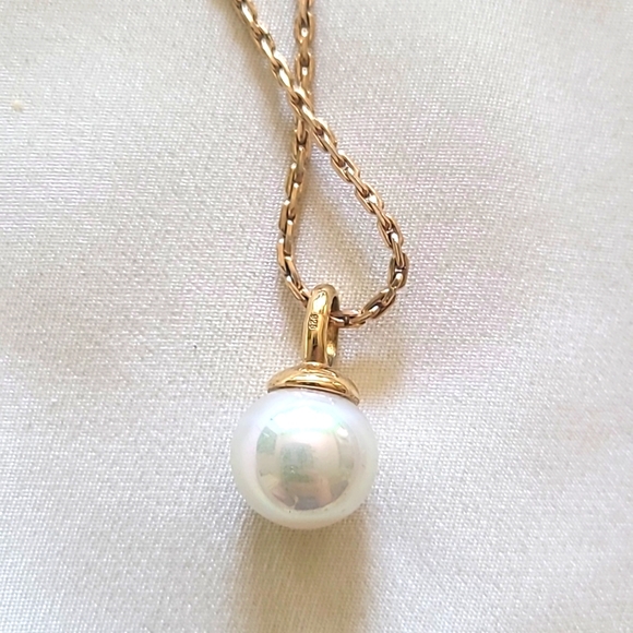 VINTAGE GOLD TONE 16" CHAIN WITH 925 FAUX PEARL PENDANT. - Picture 4 of 8